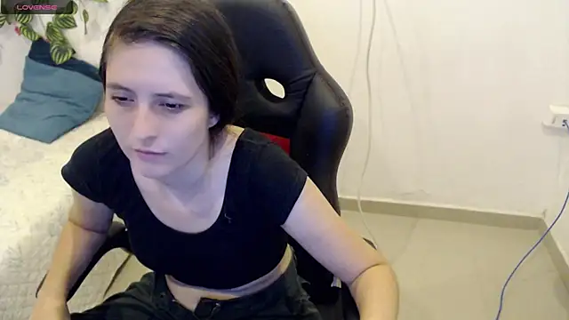 tania sweet   online show from March 2025 05:39:02 PM