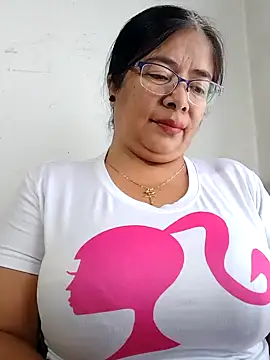   valentina18 online show from January 2025 01:11:01 PM