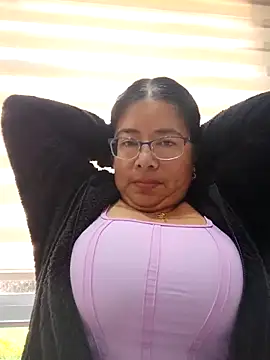   valentina18 online show from February 2025 01:39:02 PM