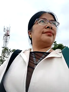   valentina18 online show from February 2025 01:53:02 PM