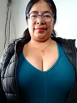   valentina18 online show from March 2025 01:17:02 PM