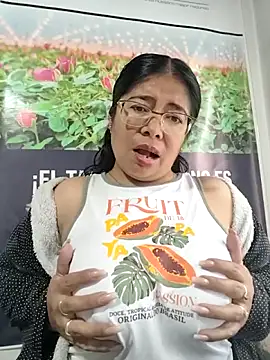   valentina18 online show from April 2026 01:14:01 PM