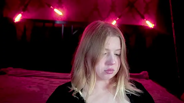 Tinker Belll online show from November 2025 07:54:01 PM