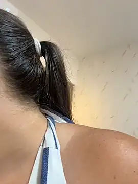 ava blue online show from December 2025 07:43:02 PM