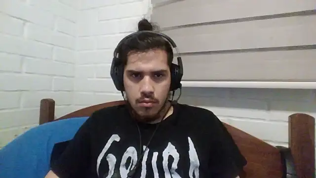 hung weeb online show from December 2024 12:09:01 AM