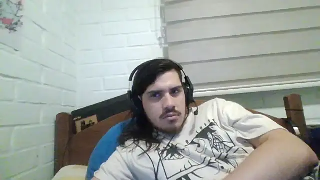 hung weeb online show from January 2025 01:02:01 AM