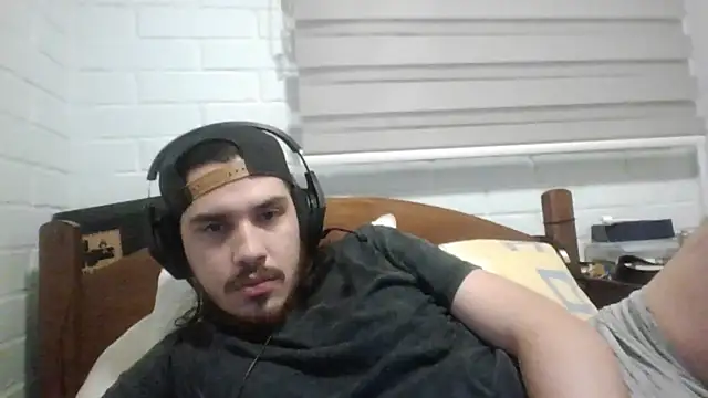 hung weeb online show from February 2025 03:32:02 AM