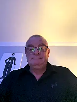 Garry831 online show from January 2026 07:17:01 PM