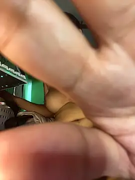 ASIANMISTRESSSS online show from April 2026 01:42:01 AM