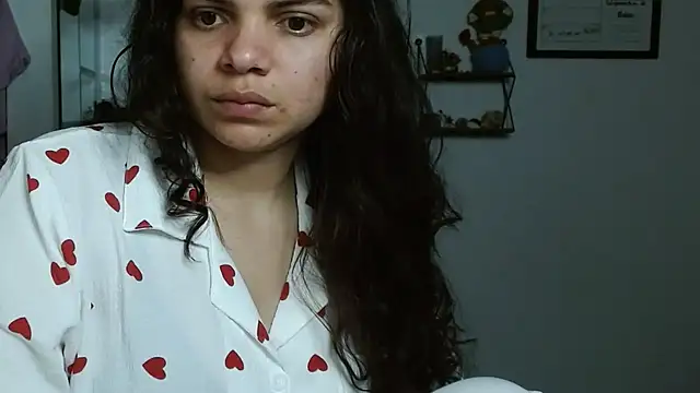 Nikkykora15 online show from October 2025 01:20:02 AM