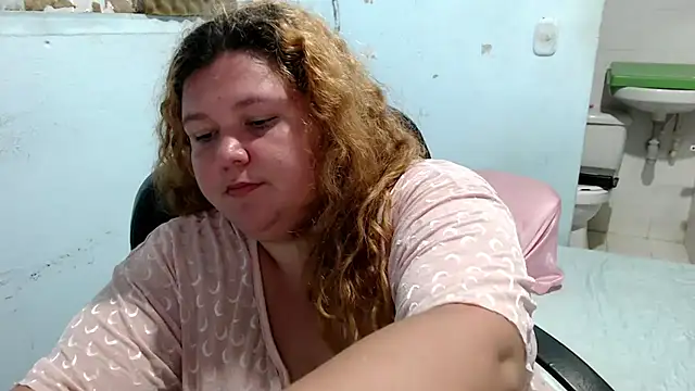 Snapshot of squirt322bbw chatting on June 2026 06:29:02 PM squirt322bbw online show from June 2026 06:29:02 PM