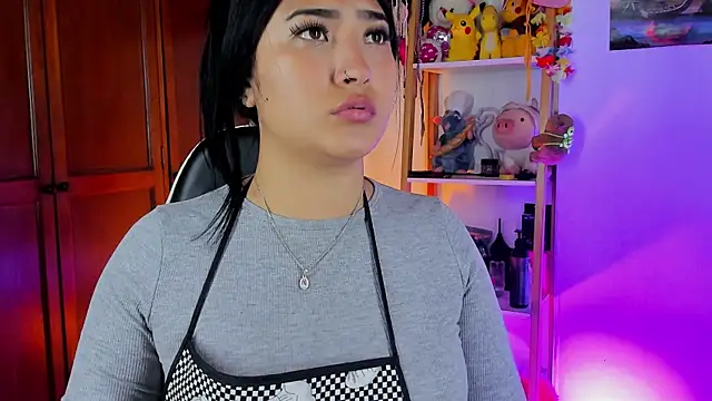 eymy-hadid online show from January 2026 06:57:02 PM