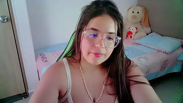 Snapshot of _alicia_z chatting on January 2025 05:23:01 PM alicia z online show from January 2025 05:23:01 PM