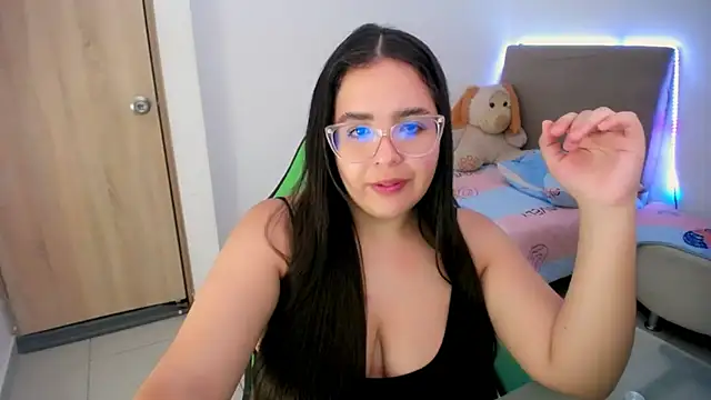 Snapshot of _alicia_z chatting on March 2025 09:42:02 PM alicia z online show from March 2025 09:42:02 PM