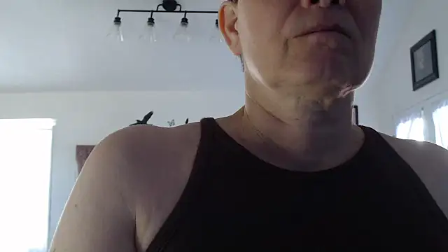 AuroraWillows online show from November 2025 03:33:01 PM