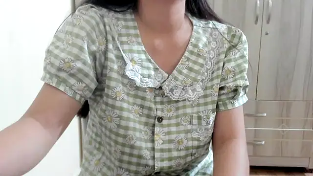 Snapshot of Beauty_Asian_Tina chatting on March 2025 11:51:01 AM Beauty Asian Tina online show from March 2025 11:51:01 AM