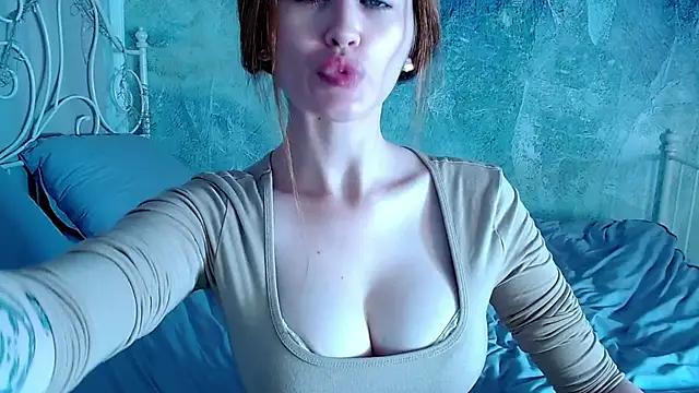 Snapshot of millllina chatting on October 2025 01:39:03 AM millllina online show from October 2025 01:39:03 AM