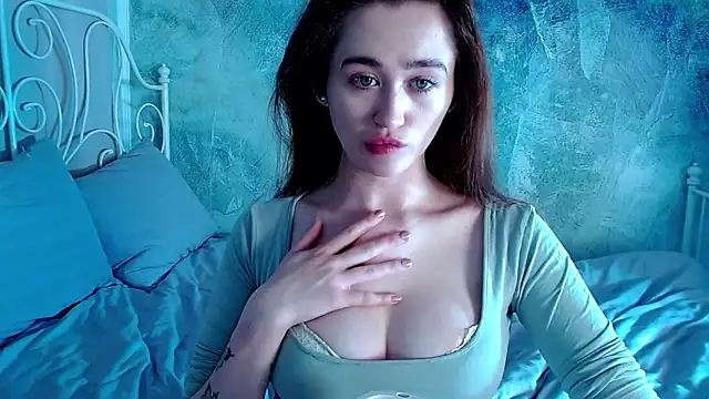 millllina online show from December 2025 01:21:02 AM