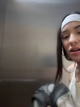   IRIS   online show from March 2025 05:50:01 PM