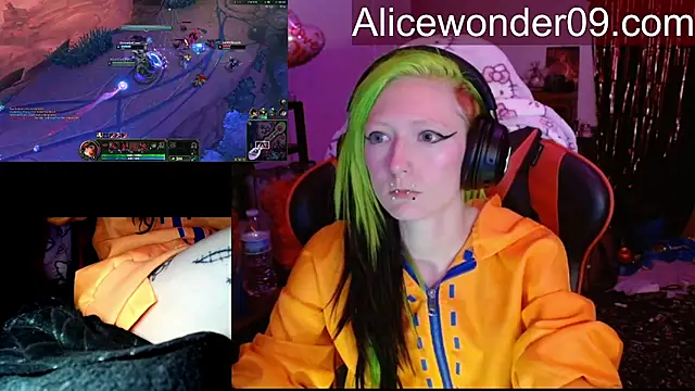 alicewonder09 online show from February 2026 05:49:01 AM