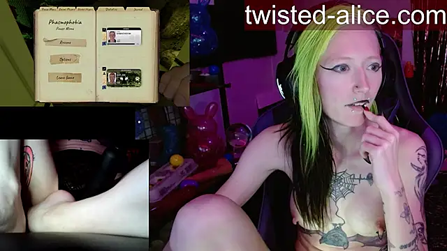 alicewonder09 online show from April 2026 09:32:02 AM