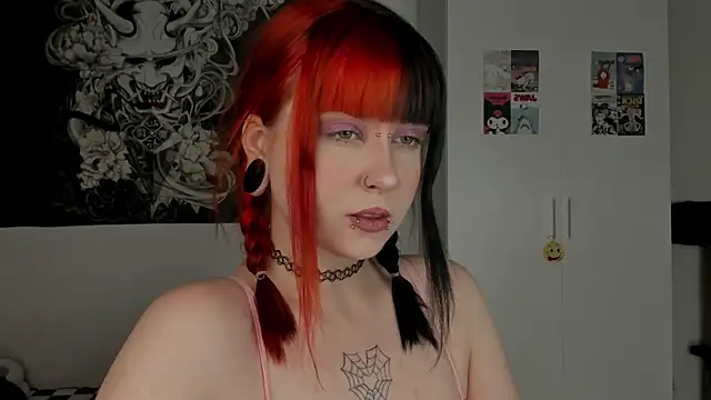 t0riayun0 online show from March 2025 10:16:02 PM