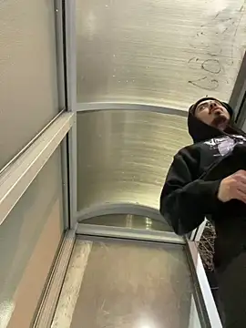 Bbyboyivan online show from December 2024 05:45:01 AM