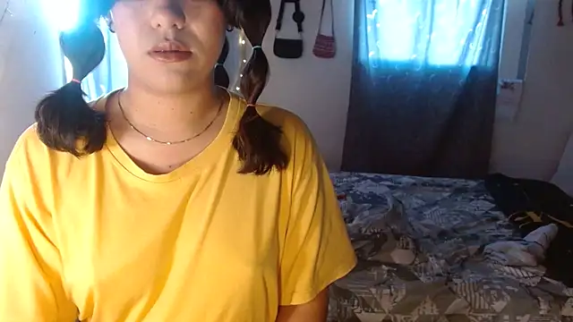 Snapshot of Amal_Hadid chatting on September 2025 10:31:02 PM Amal Hadid online show from September 2025 10:31:02 PM