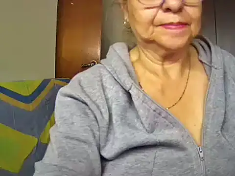Snapshot of nicoltatiana_ chatting on January 2025 05:08:01 AM nicoltatiana online show from January 2025 05:08:01 AM