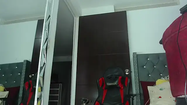 Snapshot of party_aass chatting on September 2025 09:26:01 PM party aass online show from September 2025 09:26:01 PM