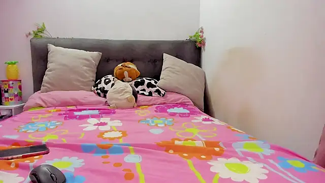 AnnieBellee online show from September 2025 08:31:02 PM