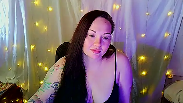 Snapshot of Victoria_Marks chatting on October 2025 12:35:02 PM Victoria Marks online show from October 2025 12:35:02 PM