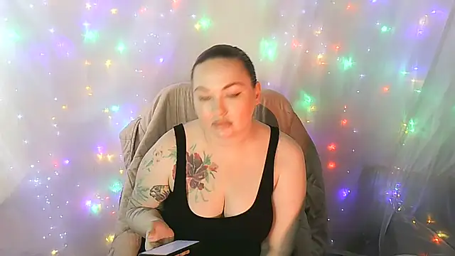 Snapshot of Victoria_Marks chatting on July 2026 06:54:01 AM Victoria Marks online show from July 2026 06:54:01 AM
