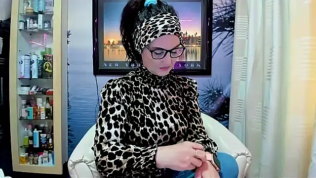 Mature4you44 online show from March 2025 08:59:01 AM