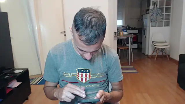 guachin hunk online show from April 2026 06:16:01 PM