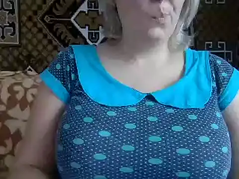 Diana Britt online show from December 2024 10:18:01 AM