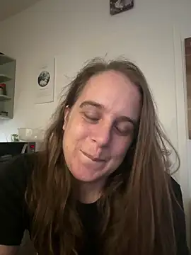 LadyChantale online show from March 2026 06:19:01 AM