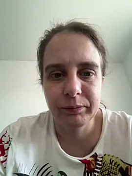 Snapshot of LadyChantale chatting on May 2026 05:58:02 AM LadyChantale online show from May 2026 05:58:02 AM