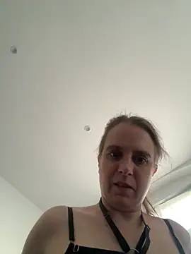 Snapshot of LadyChantale chatting on May 2026 05:26:01 AM LadyChantale online show from May 2026 05:26:01 AM