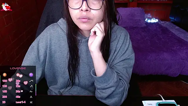 MidoriQuiinn online show from July 2026 04:38:02 PM