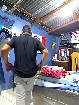 Eumanzor online show from February 2026 01:59:02 AM