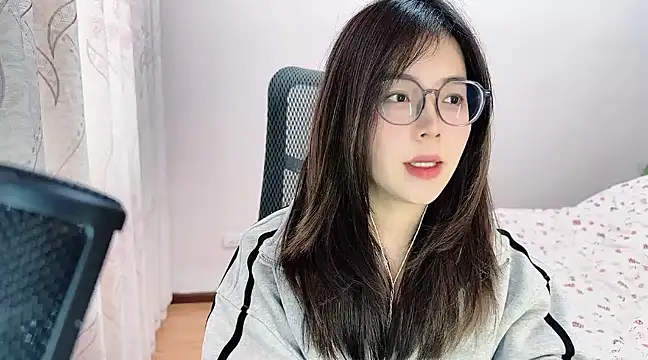 Butterfly--- online show from December 2024 08:41:01 AM