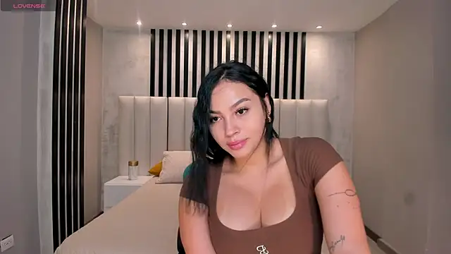 MollyJones  online show from July 2026 07:16:02 PM