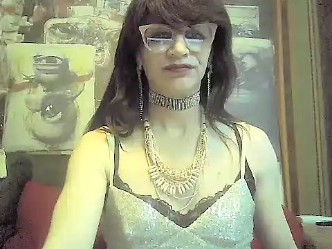 Snapshot of TheBlackWtch chatting on May 2026 03:31:02 PM TheBlackWtch online show from May 2026 03:31:02 PM