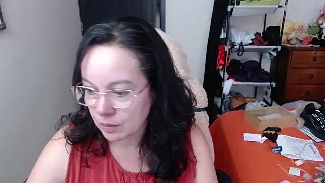 Sonialorens  online show from November 2025 08:54:02 PM