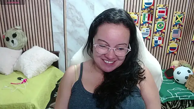 Snapshot of Sonialorens_ chatting on July 2026 11:20:01 PM Sonialorens online show from July 2026 11:20:01 PM
