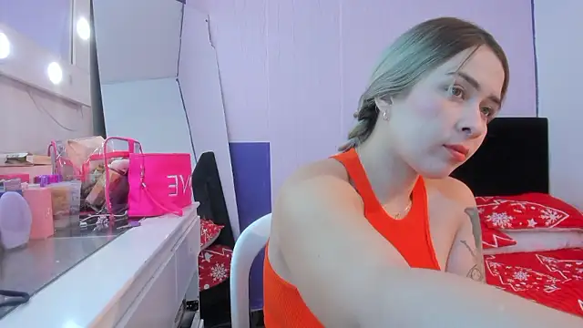 Byanca Winklar online show from December 2024 05:44:01 PM