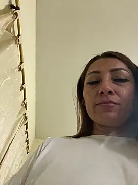 Snapshot of rikaking_ chatting on February 2026 08:15:02 AM rikaking online show from February 2026 08:15:02 AM