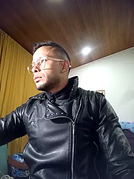 Snapshot of sebastian_horny chatting on April 2026 05:03:01 AM sebastian horny online show from April 2026 05:03:01 AM