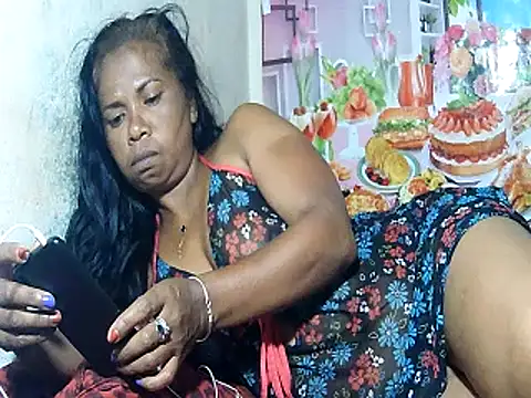 Hyncam online show from March 2025 11:49:02 PM